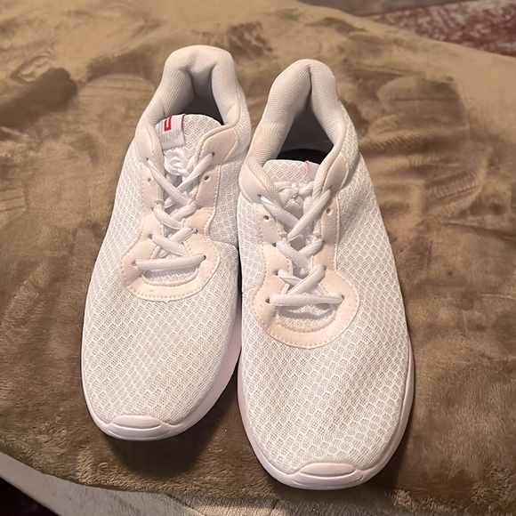 White MAITRIP Athletic Running shoes - Picture 2 of 5